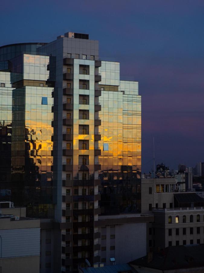 11 Mirrors Design Hotel Kyiv Exterior photo