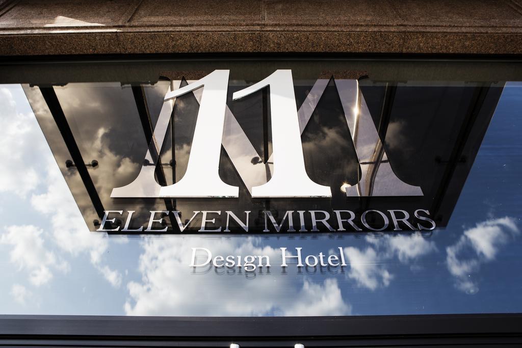 11 Mirrors Design Hotel Kyiv Exterior photo
