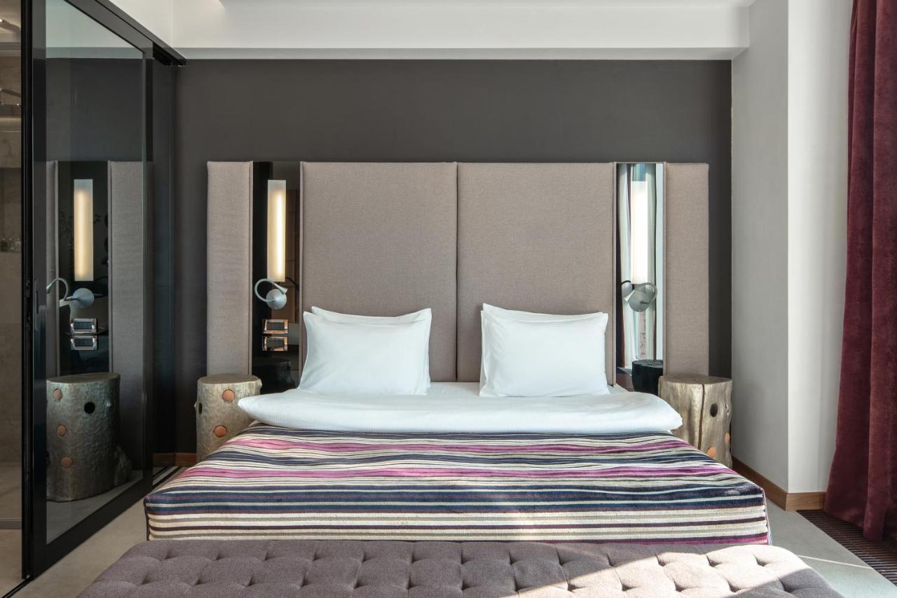 11 Mirrors Design Hotel Kyiv Exterior photo